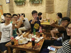 昭苏烧烤加盟,学烧烤技术,开烧烤店多少钱疯狂烤翅加盟