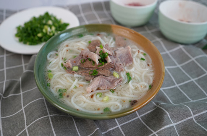 昭苏原味汤粉王培训